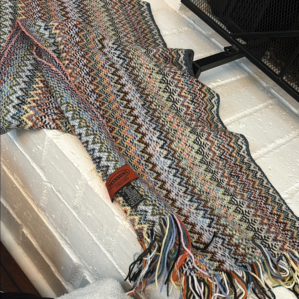 Missoni Zigzag Knit Scarf